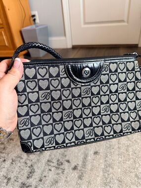 Brighton Black & Gray Heart-Print Crossbody Wristlet